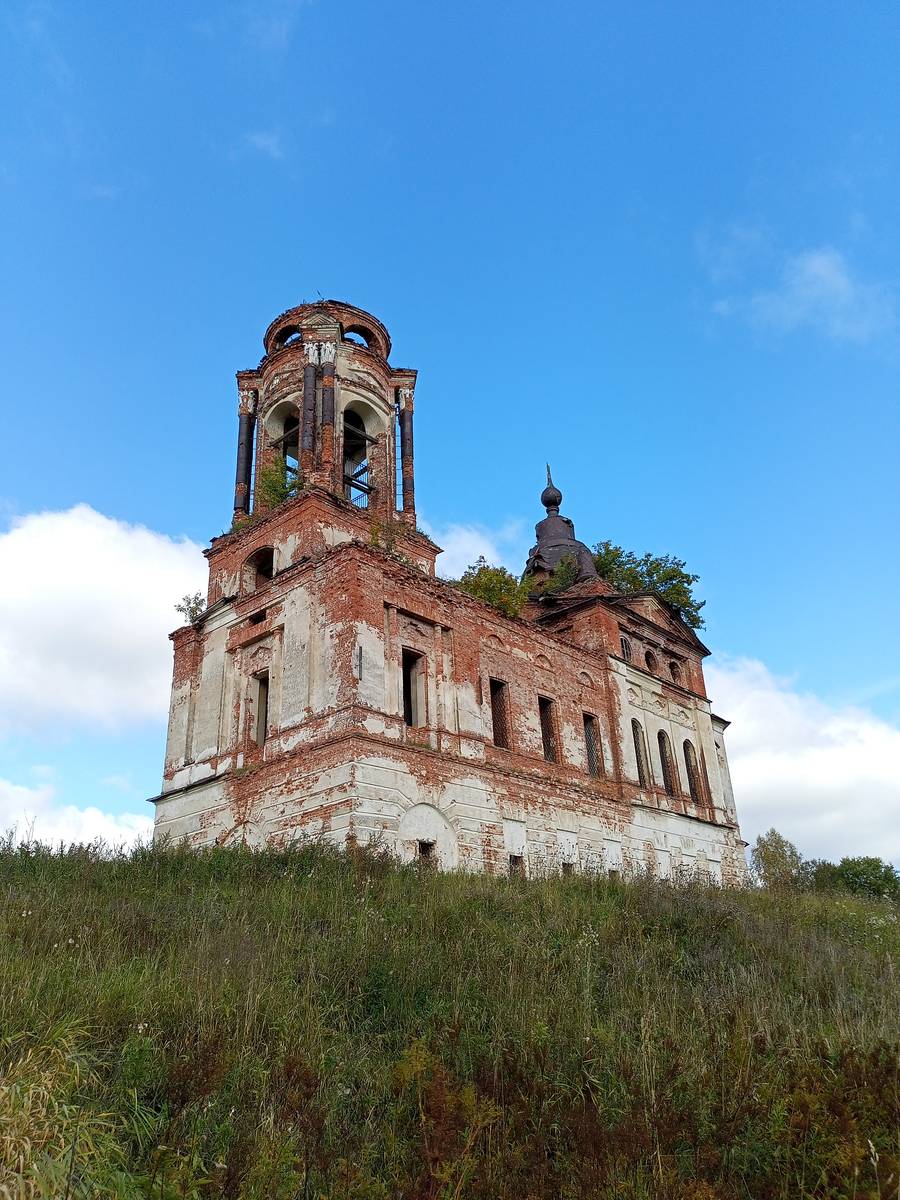 Церковь Воскресения Христова, Царева (Тотемский район, Вологодская область). фасады