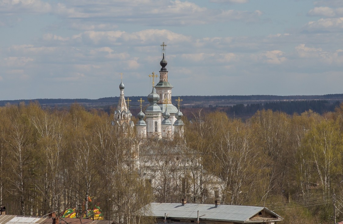 Храмовый комплекс бывшего Спасо-Преображенского монастыря, Великий Устюг (Великоустюгский район, Вологодская область). фасады