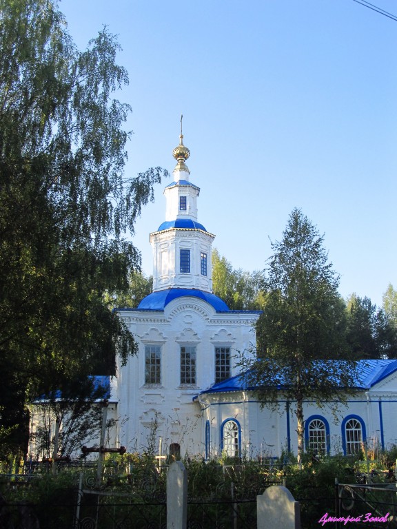 Церковь Введения во храм Пресвятой Богородицы Устьнедумская, Озерская (Лузский район, Кировская область). фасады, Усть-Недумская церковь