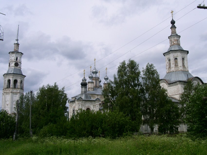 Лальск. Ансамбль Воскресенского собора с колокольней и Благовещенской церкви. фасады, вид с юго-запада