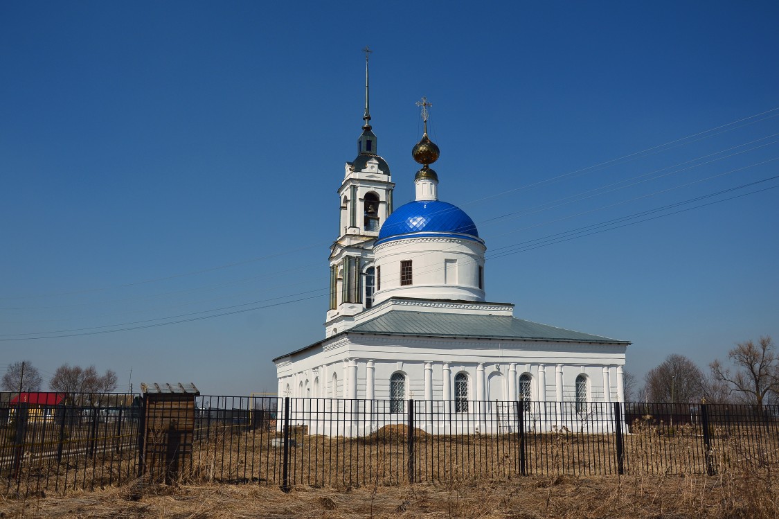 Подолец. Церковь Рождества Пресвятой Богородицы. фасады