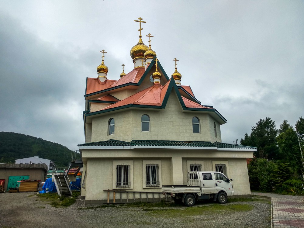 Елизово. Церковь Успения Пресвятой Богородицы. фасады