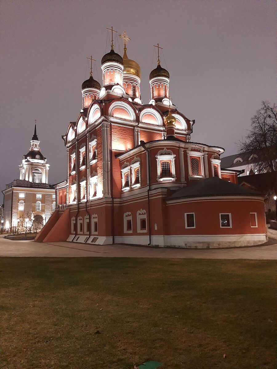 Знаменский монастырь. Собор иконы Божией Матери 