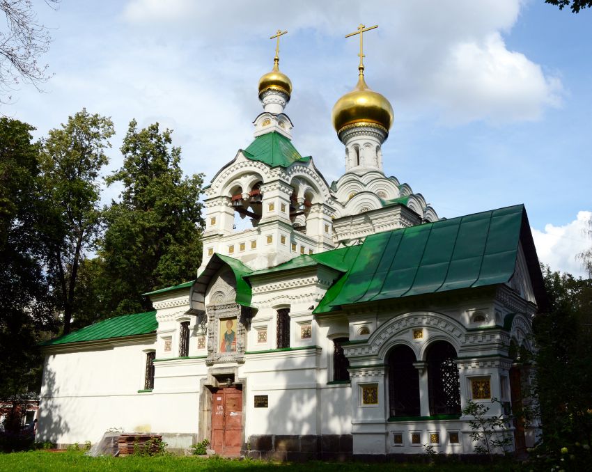 Сокольники. Церковь Троицы Живоначальной при больнице святого Владимира. фасады, Вид с запада