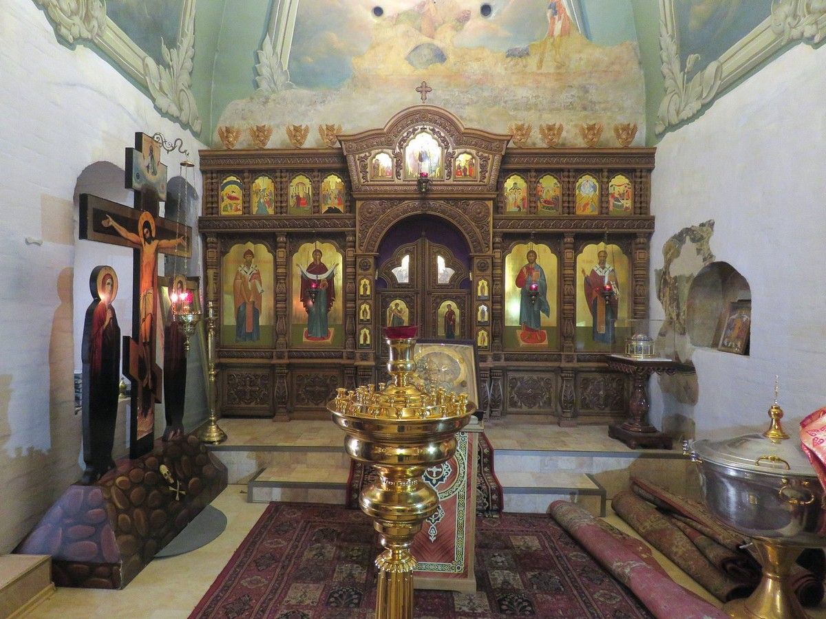 Церковь Троицы Живоначальной в Никитниках, Тверской (Центральный административный округ (ЦАО), г. Москва). интерьер и убранство, Интерьер северного придела