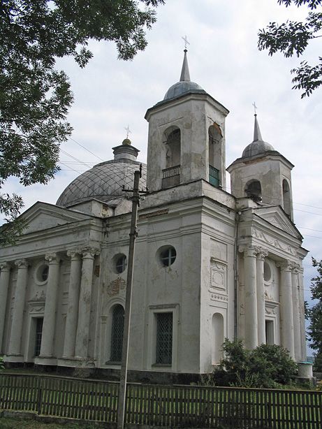 Церковь Успения Пресвятой Богородицы, Вишенки (Новгород-Северский район, Украина, Черниговская область). фасады