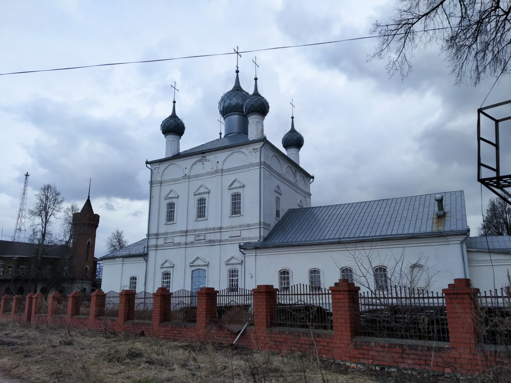 Церковь Троицы Живоначальной, Вязники (Вязниковский район, Владимирская область). фасады