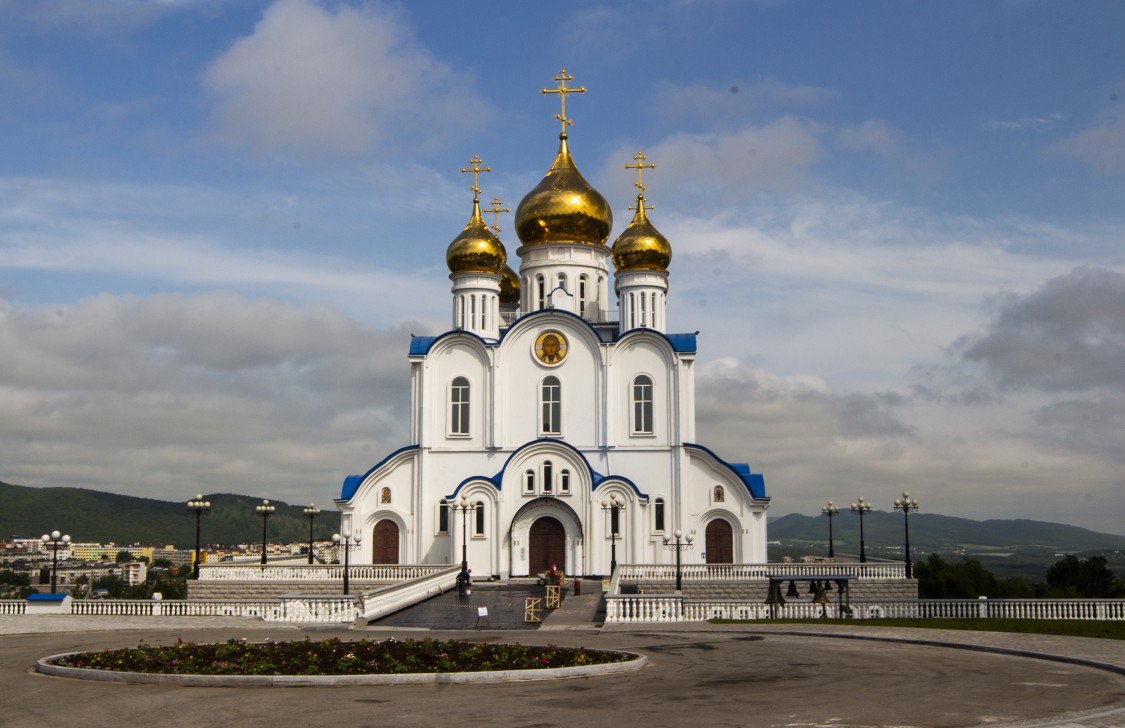 Кафедральный собор Троицы Живоначальной, Петропавловск-Камчатский (Петропавловск-Камчатский, город, Камчатский край). фасады
