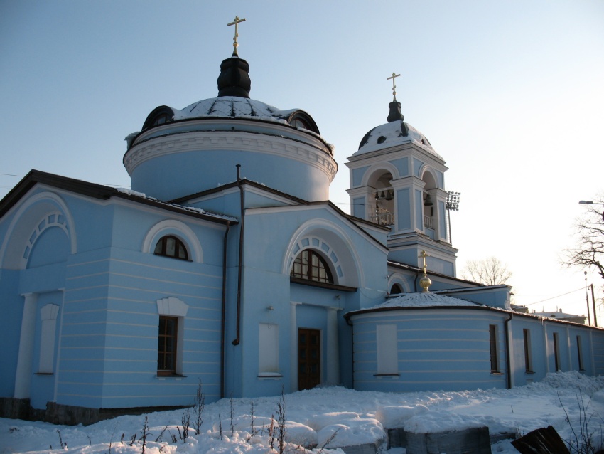 Церковь Петра и Павла в Петровском-Лобанове, Химки (Химкинский городской округ, Московская область). фасады