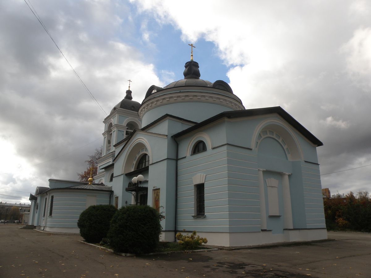 Церковь Петра и Павла в Петровском-Лобанове, Химки (Химкинский городской округ, Московская область). фасады