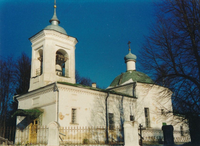 Старый Спас (Староспасский погост), урочище. Церковь Спаса Преображения. фасады