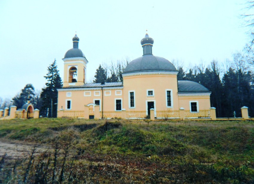 Старый Спас (Староспасский погост), урочище. Церковь Спаса Преображения. фасады