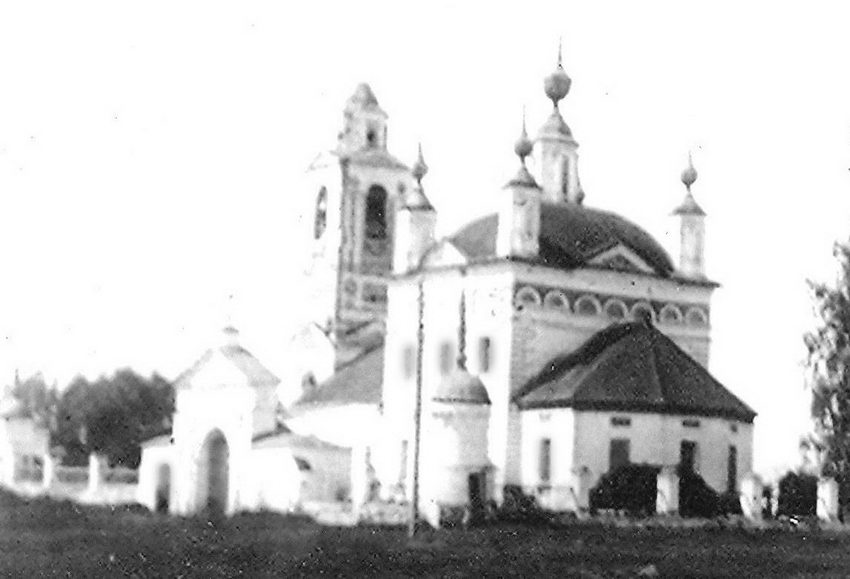 Церковь Михаила Архангела, Сарыево (Вязниковский район, Владимирская область). архивная фотография, Фото моего прадеда.