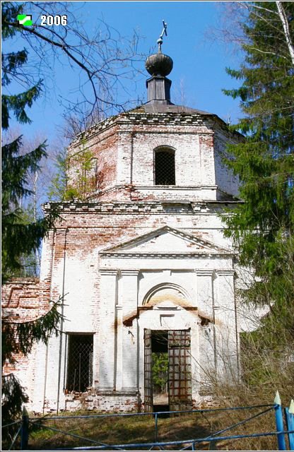 Церковь Николая Чудотворца, Озёрки (погост Николо-Дебри) (Вязниковский район, Владимирская область). фасады, Южный фасад основного объема
