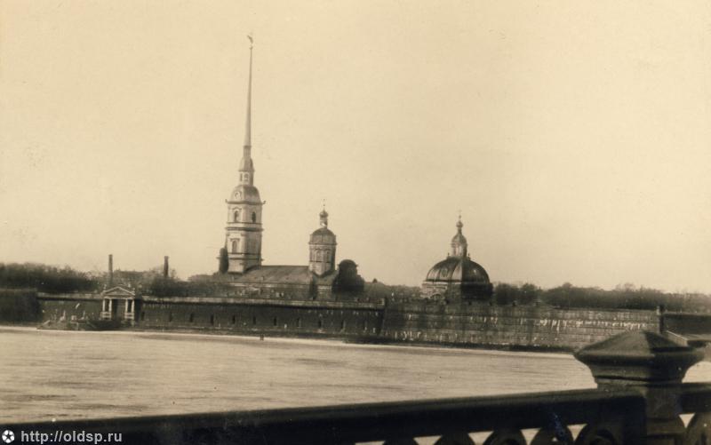 Петроградский район. Собор Петра и Павла. архивная фотография, Фото с сайта pastvu.ru Фото 1906-1910 гг.