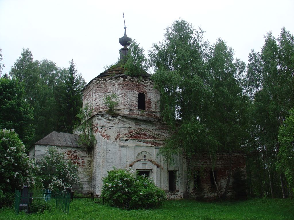 Озёрки (погост Николо-Дебри). Церковь Николая Чудотворца. фасады