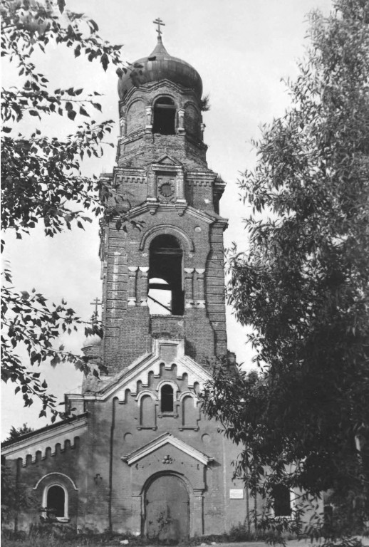 Церковь Сретения Господня, Дмитров (Дмитровский городской округ, Московская область). фасады, Пересъёмка с моей фотографии от 1.06.1973г.