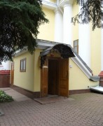 Кафедральный собор Петра и Павла, нижний храм- церковь Марии Магдалины, здесь проводят панихиды<br>, Гомель, Гомель, город, Беларусь, Гомельская область