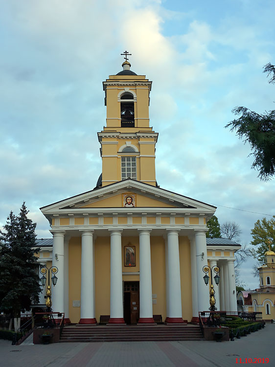 Гомель. Кафедральный собор Петра и Павла. фасады