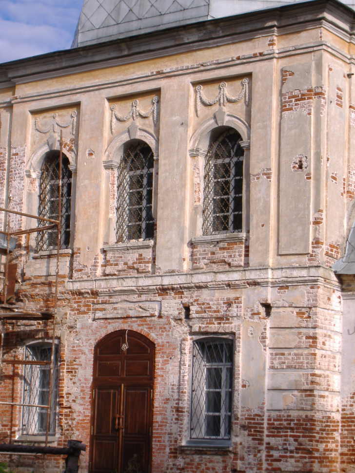 Тверь. Церковь Сергия Радонежского. архитектурные детали