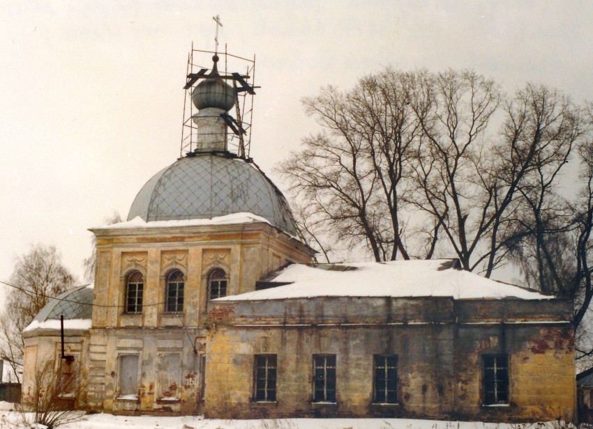 Тверь. Церковь Сергия Радонежского. документальные фотографии