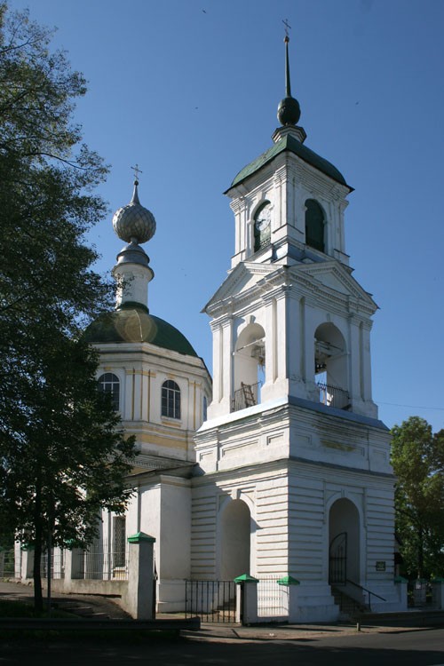 Церковь Петра и Павла, Петровское (Ростовский район, Ярославская область). фасады
