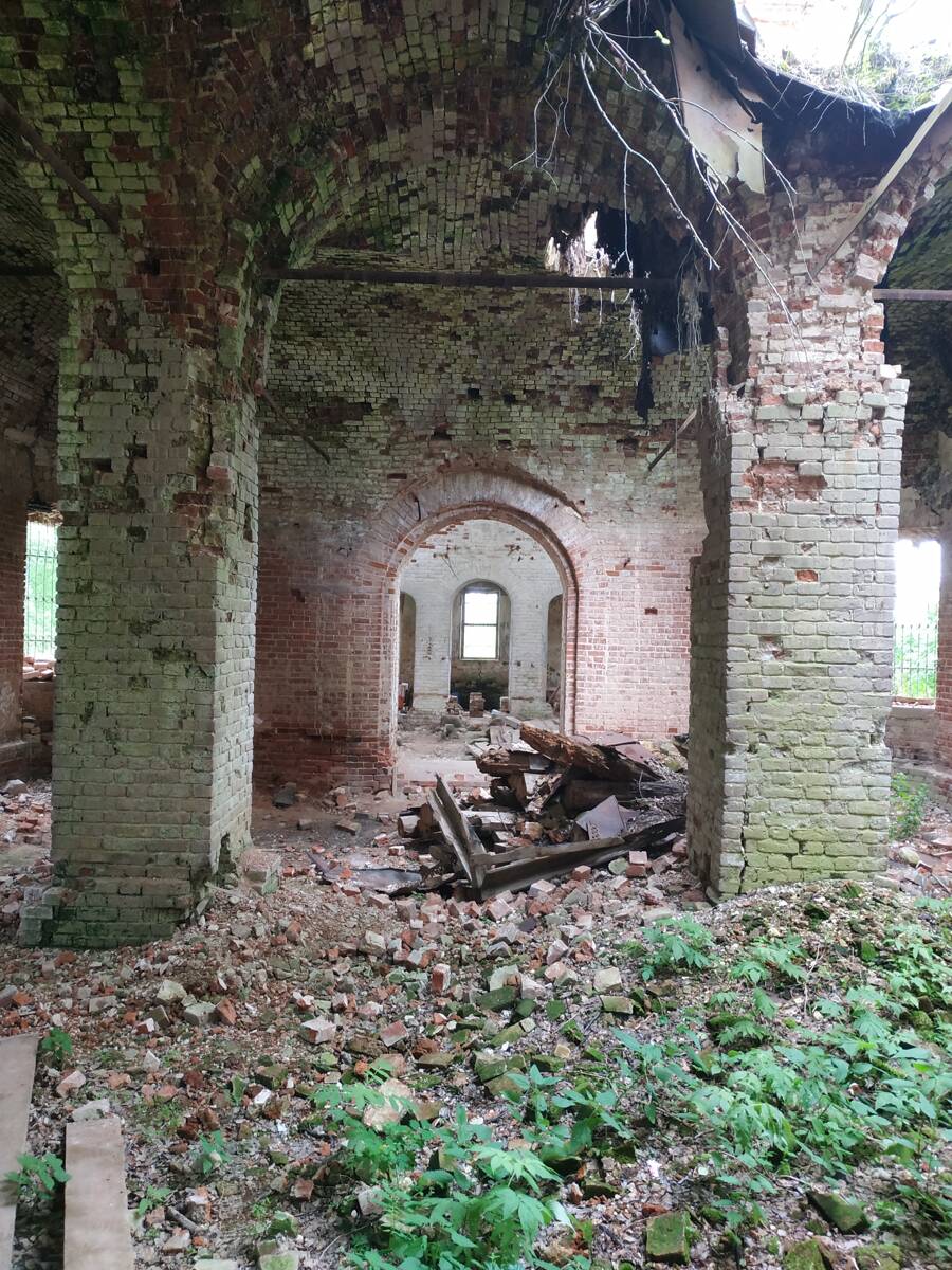 Церковь Воскресения Христова, Залужье (Судиславский район, Костромская область). интерьер и убранство