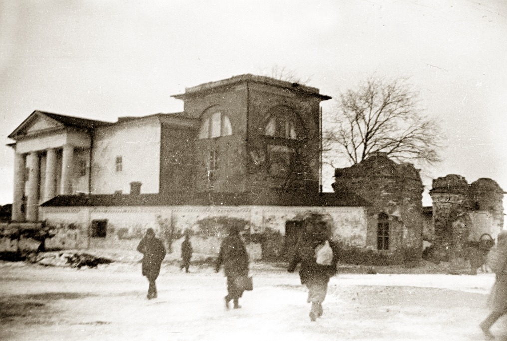 Фото 1943 г. с аукциона e-bay.de, архивная фотография. Церковь Богоявления Господня, Нежин (Нежинский район, Украина, Черниговская область)