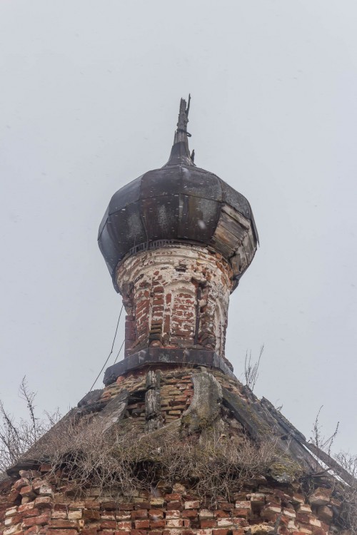Церковь Казанской иконы Божией Матери, Суково (Ступинский городской округ, Московская область). архитектурные детали, Завершение