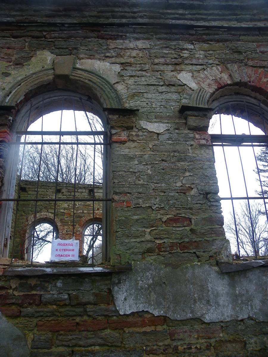 архитектурные детали. Церковь Михаила Архангела, Удосолово (Кингисеппский район, Ленинградская область)