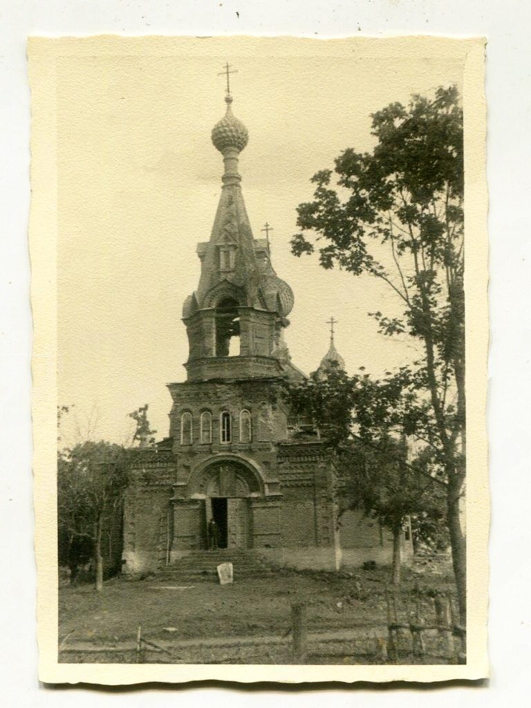 Фото 1941 с аукциона e-bay.de, архивная фотография. Церковь Георгия Победоносца, Ратчино (Кингисеппский район, Ленинградская область)