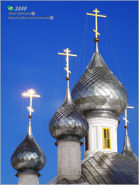 Церковь Рождества Пресвятой Богородицы, Троицкое Татарово (Вязниковский район, Владимирская область). архитектурные детали, Пятиглавие после ремонта