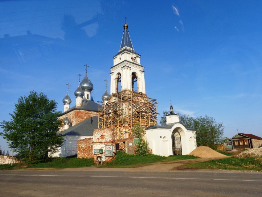 Троицкое Татарово. Церковь Рождества Пресвятой Богородицы. фасады