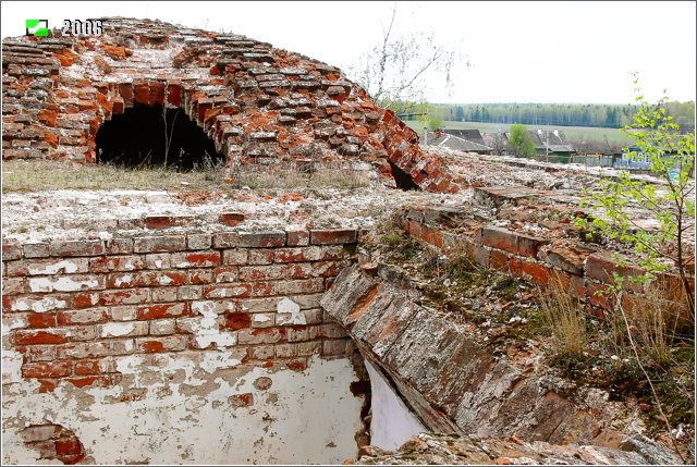 Церковь Троицы живоначальной, Санниково (Ковровский район и г. Ковров, Владимирская область). интерьер и убранство, Свод трапезной в экстерьере