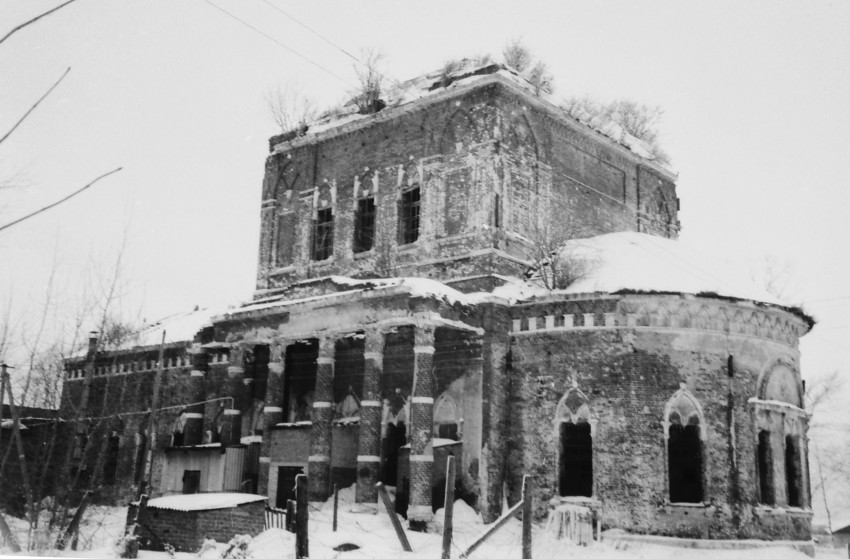 Церковь Троицы Живоначальной, Новощапово (Клинский городской округ, Московская область). фасады