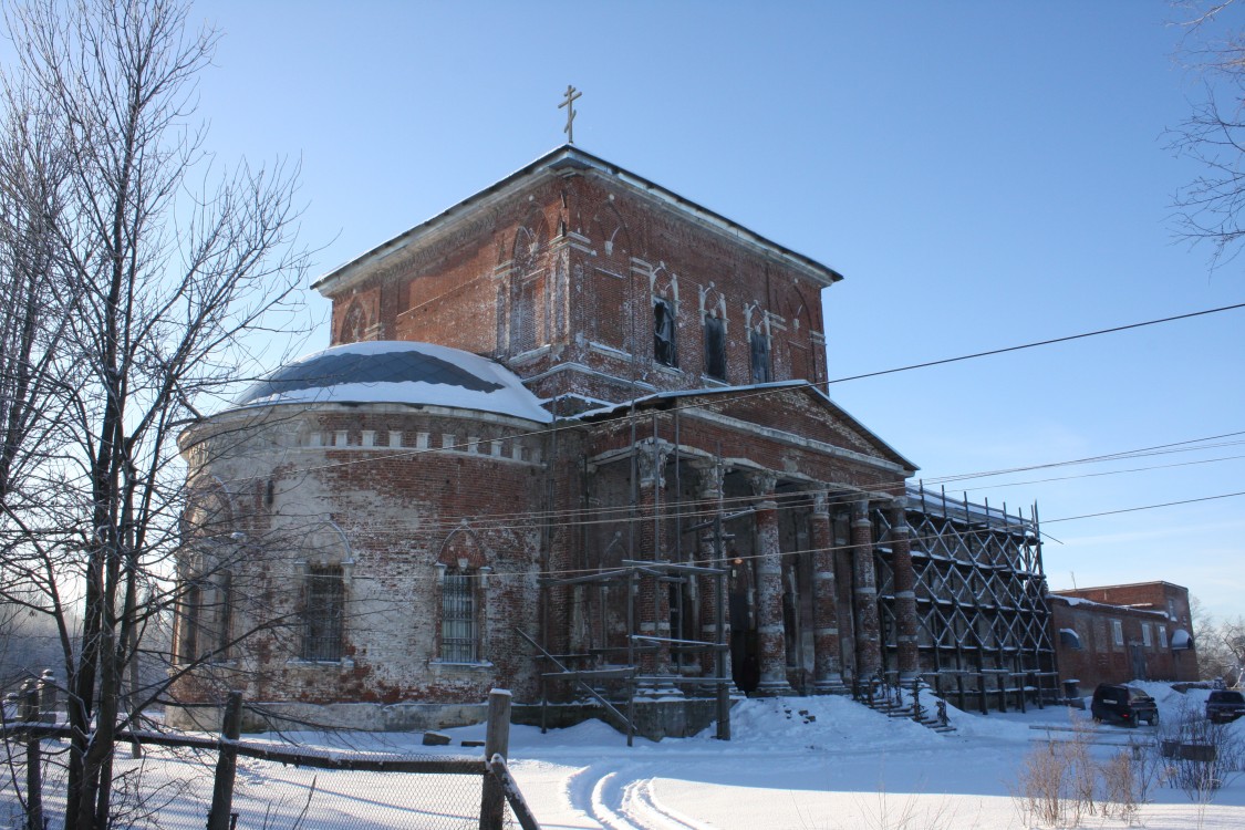 Церковь Троицы Живоначальной, Новощапово (Клинский городской округ, Московская область). фасады