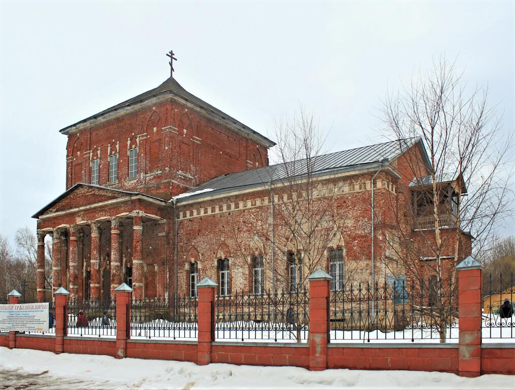 Церковь Троицы Живоначальной, Новощапово (Клинский городской округ, Московская область). фасады