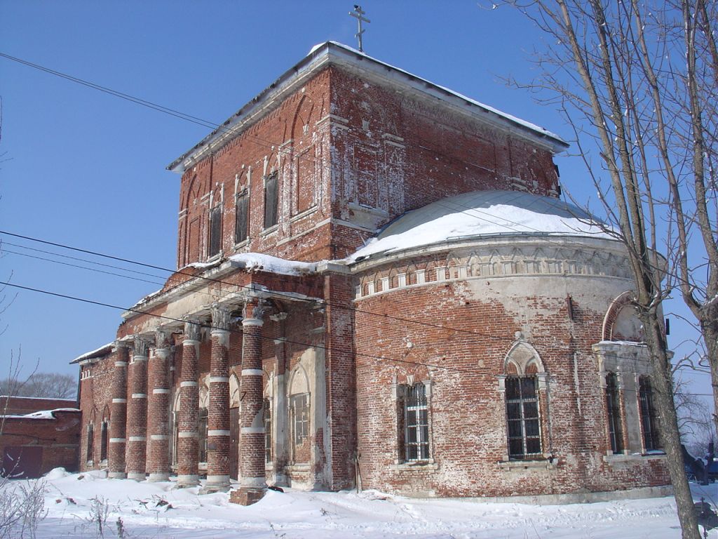 Церковь Троицы Живоначальной, Новощапово (Клинский городской округ, Московская область). фасады