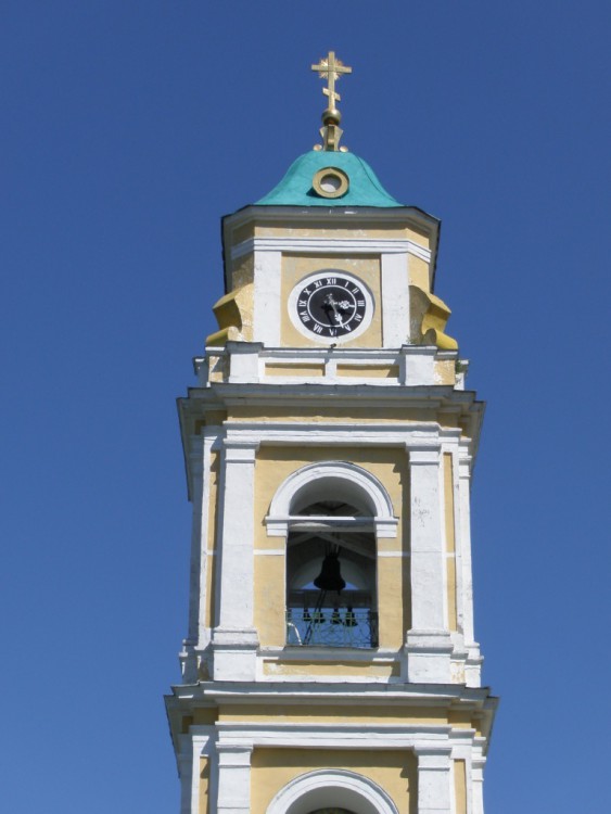Церковь Николая Чудотворца, Лосино-Петровский (Лосино-Петровский городской округ и ЗАТО Звёздный городок, Московская область). архитектурные детали, Завершение колокольни