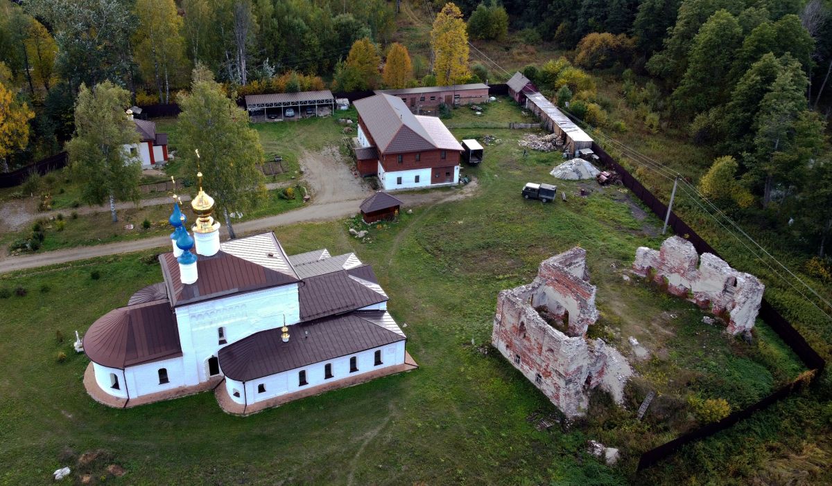 Золотниковская Успенская пустынь, Золотниковская пустынь (Тейковский район, Ивановская область). общий вид в ландшафте