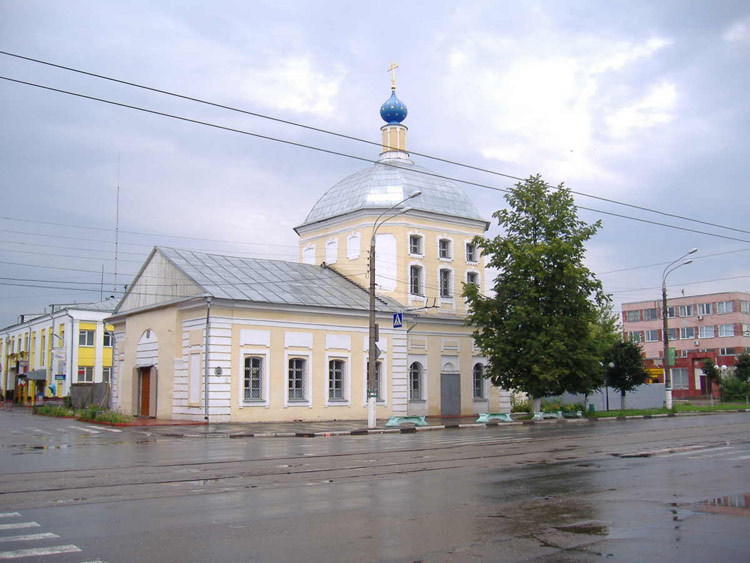 Тверь. Церковь Рождества Пресвятой Богородицы. общий вид в ландшафте