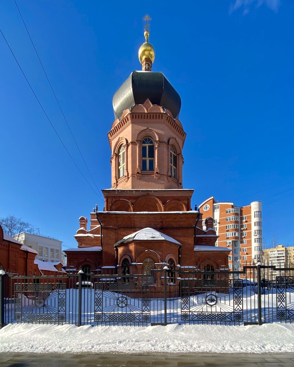 Сокольники. Церковь Благовещения Пресвятой Богородицы при штабе ВДВ в Сокольниках. фасады, Восточный фасад