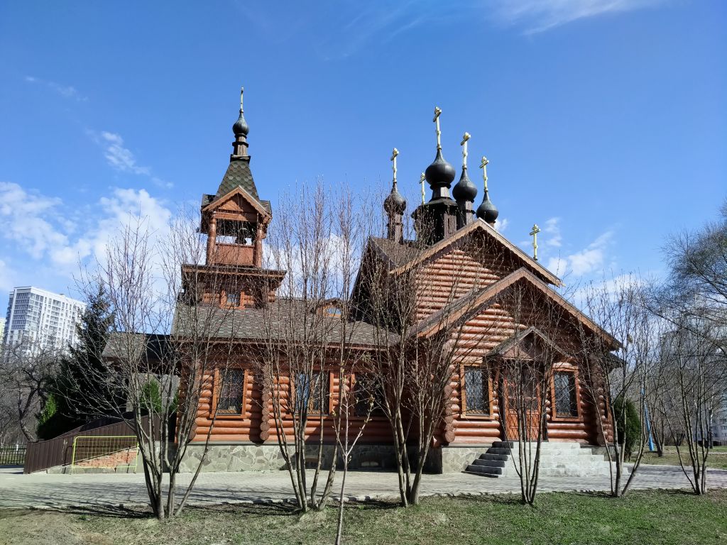 Митино. Церковь Почаевской иконы Божией Матери. фасады