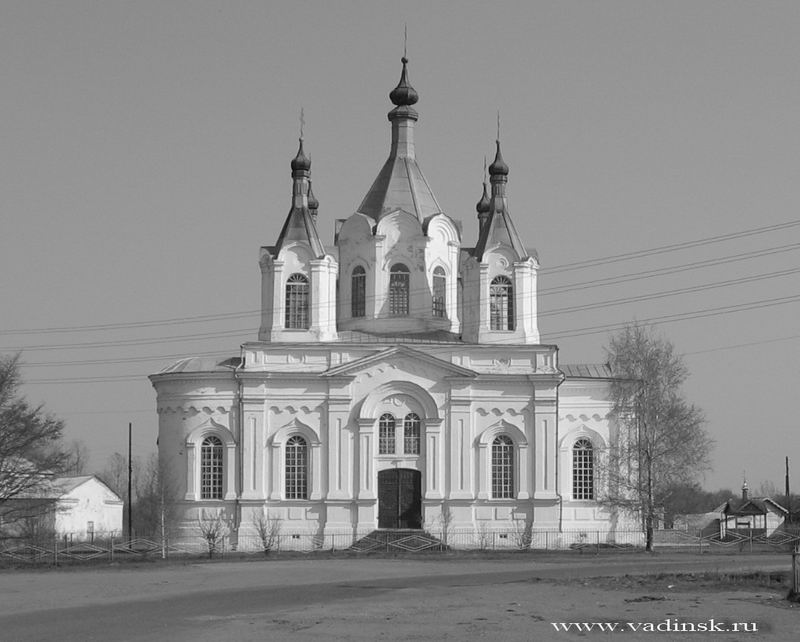 Ачадово. Церковь Покрова Пресвятой Богородицы (холодная). фасады