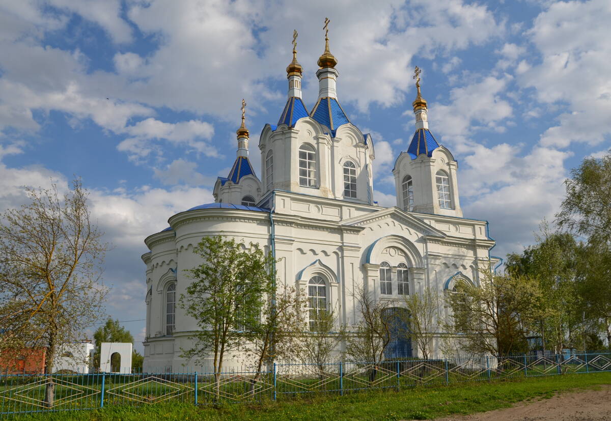 Церковь Покрова Пресвятой Богородицы (холодная), Ачадово (Зубово-Полянский район, Республика Мордовия). фасады