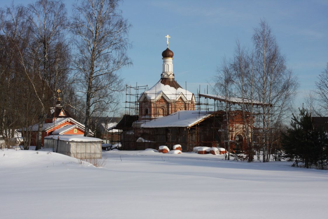 Церковь Тихвинской иконы Божией Матери, Глухово (Дмитровский городской округ, Московская область). фасады