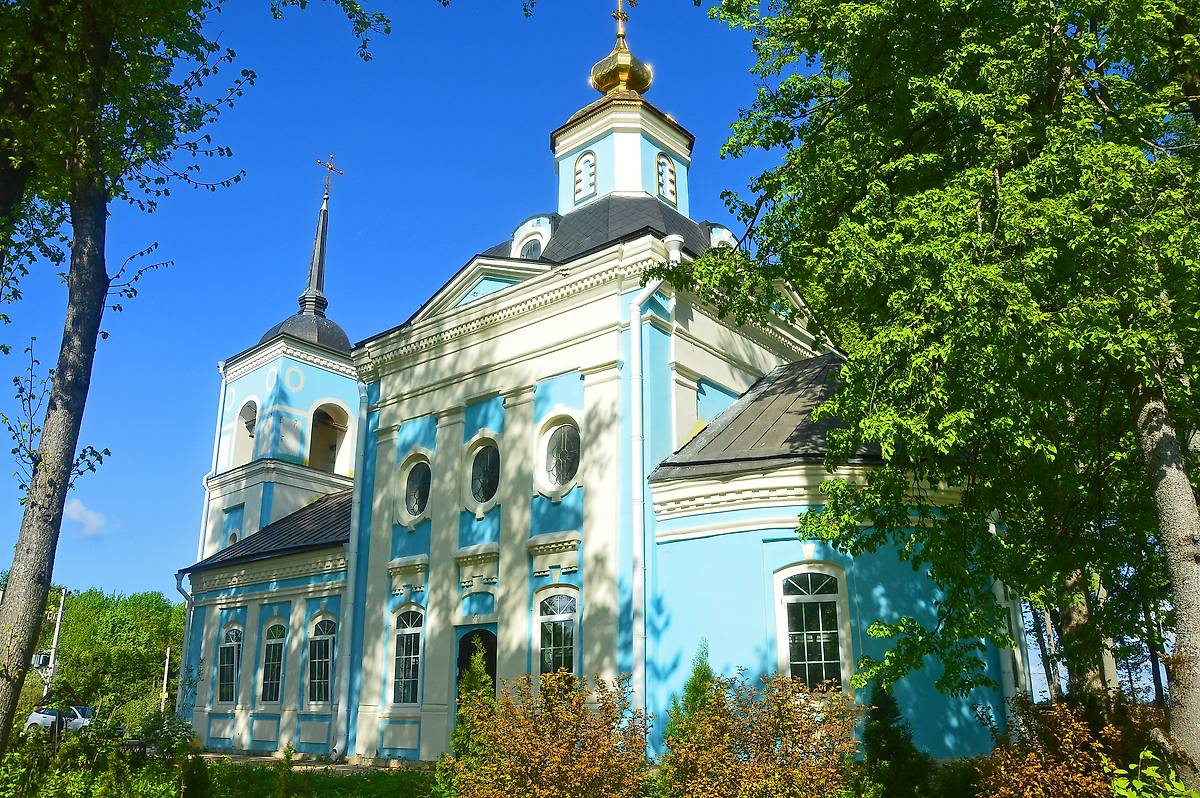 фасады. Церковь иконы Божией Матери "Знамение", Матвейково (Дмитровский городской округ, Московская область)