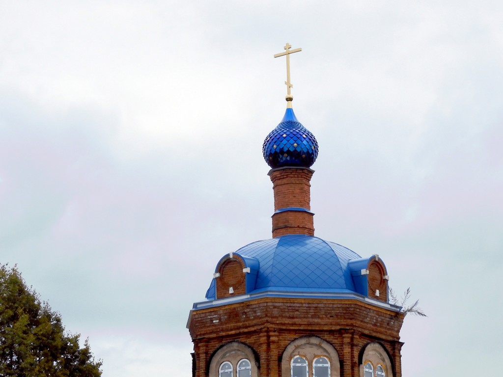 Церковь Казанской иконы Божией матери, Трёхсвятское (Дмитровский городской округ, Московская область). архитектурные детали
