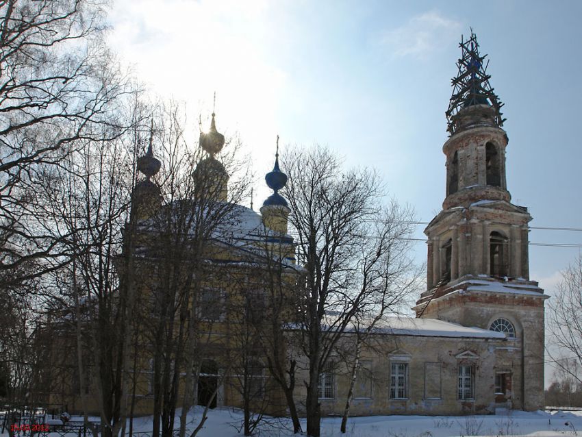 Зятьково. Церковь Сергия Радонежского. фасады