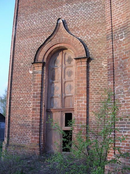 Церковь Воскресения Христова, Красное Знамя (быв. Старая Ольшанка) (Уваровский район и г. Уварово, Тамбовская область). архитектурные детали